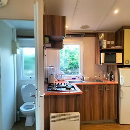 キャンプ場 Le Mobil-home D'amelie, Entre Et Garrigue *