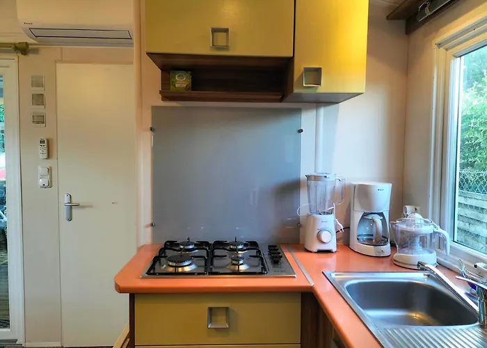 Le Mobil-home D'amelie, Entre Et Garrigue Campingplads