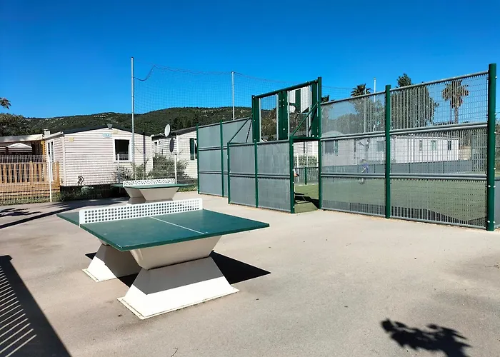 Le Mobil-home D'amelie, Entre Et Garrigue Campingplads *